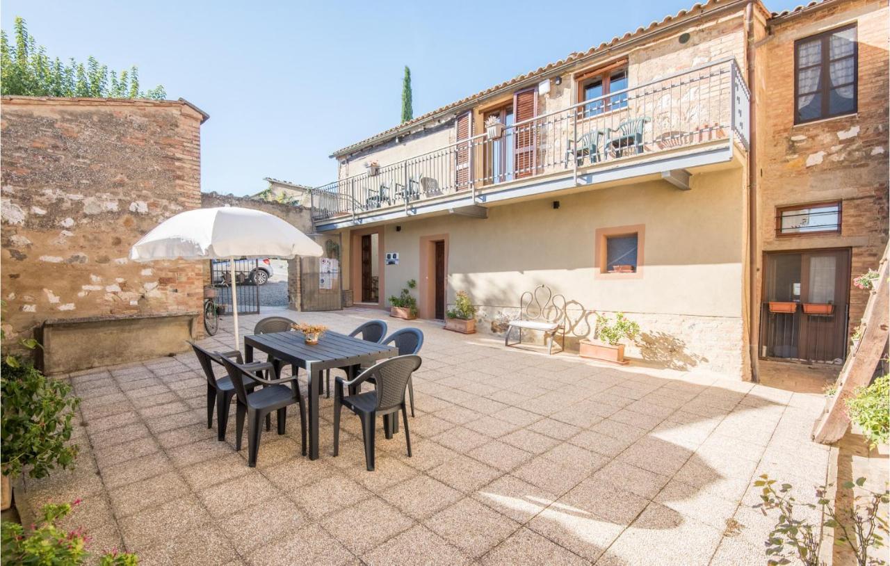 Gorgeous Home In Montalcino With Kitchen Eksteriør bilde