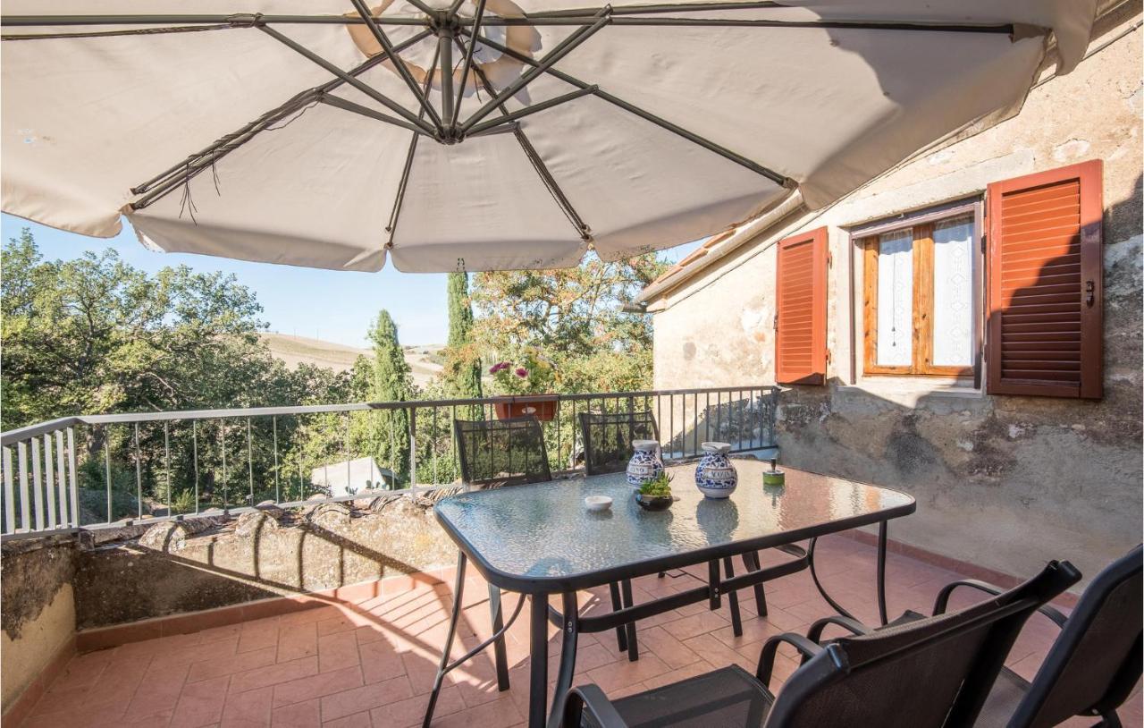 Gorgeous Home In Montalcino With Kitchen Eksteriør bilde